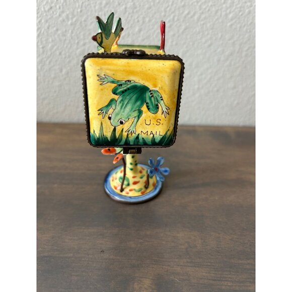 Kelvin Chen Enameled Metal Stamp Box Mail Box Trinket Box Frogs and Birds - Picture 3 of 8